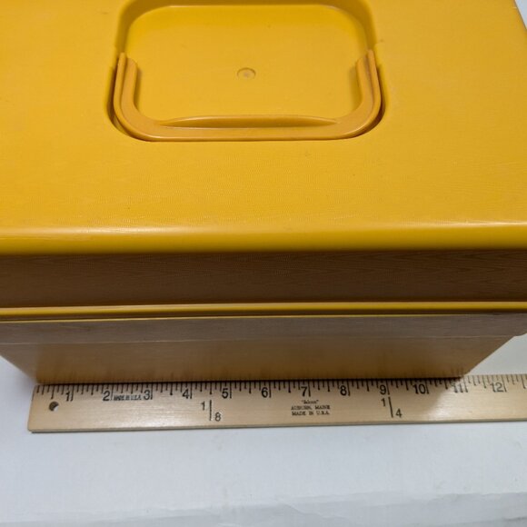 Vintage Wilson Wil-Hold Sewing Box Chest Card File Recipe Yellow Hard Plastic - Picture 14 of 16